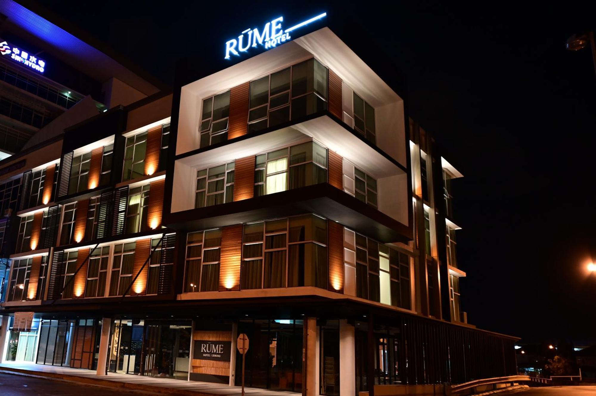 Rume Hotel Kuching Exterior foto